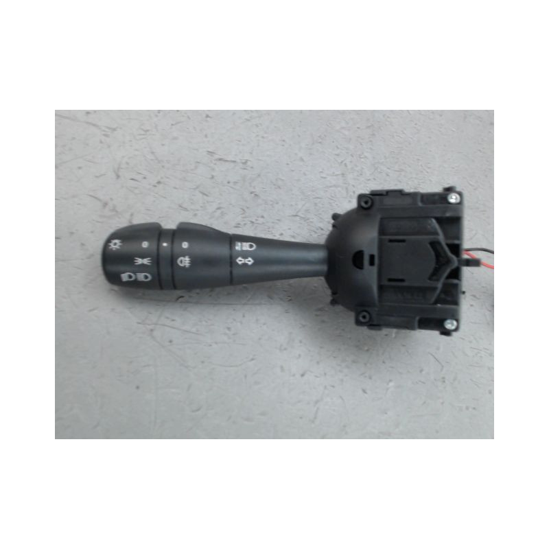 COMMANDE CLIGNOTANT DACIA SANDERO