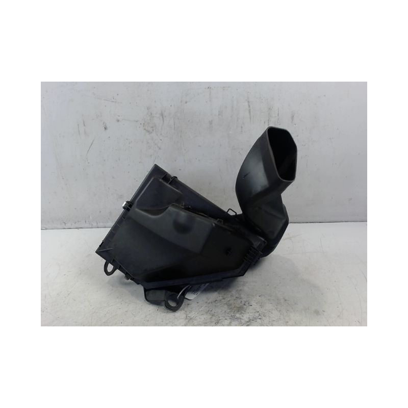 BOITIER FILTRE A AIR B.M.W. SERIE 1