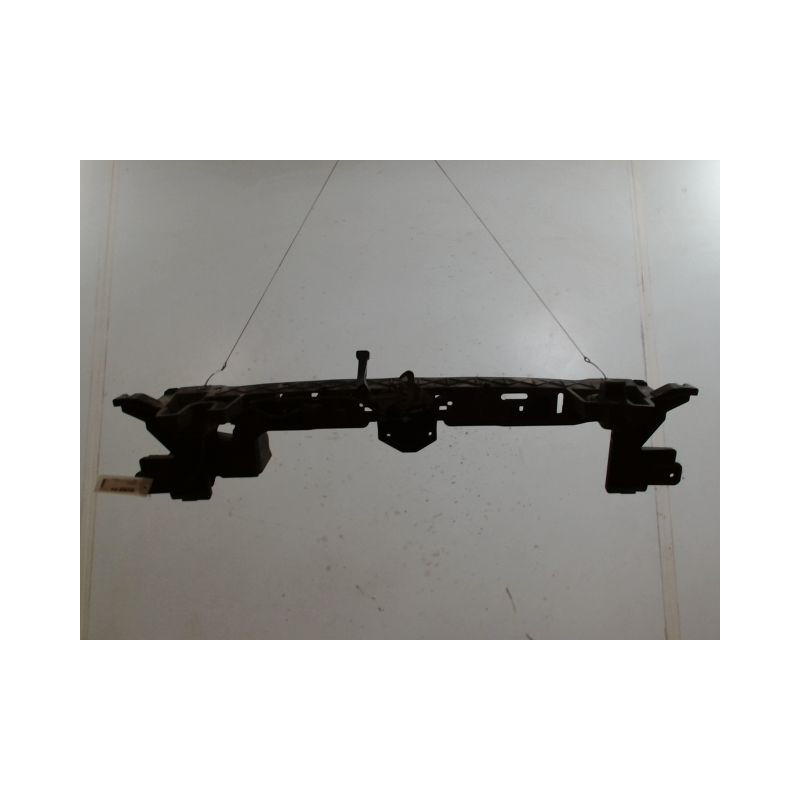 TRAVERSE SUPERIEURE ARMATURE AVANT PEUGEOT 5008