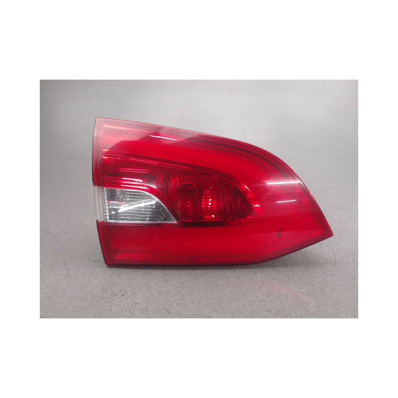 FEU ARRIERE INTERIEUR GAUCHE PEUGEOT 308