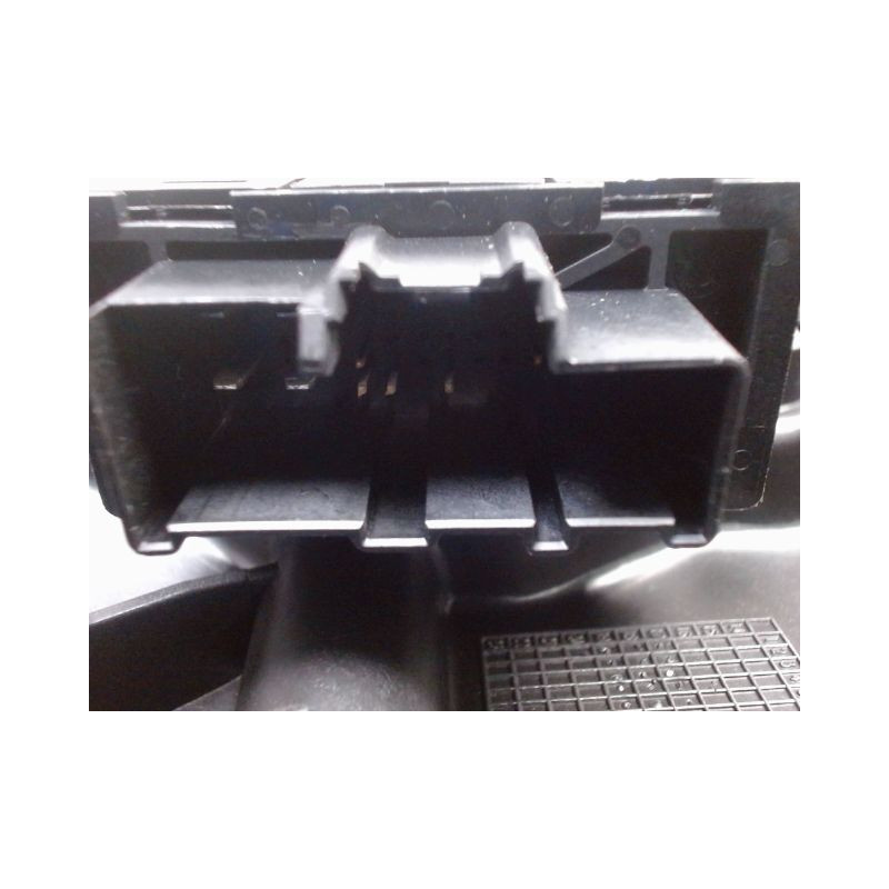 MECANISME+MOTEUR LEVE-GLACE ARRIERE DROIT FORD FIESTA