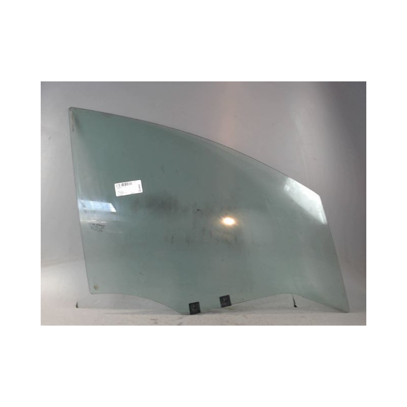 GLACE PORTE AVD RENAULT CLIO IV
