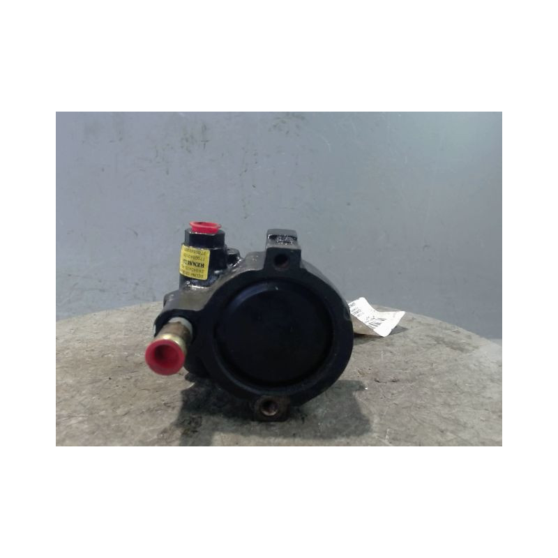 POMPE DIRECTION ASSISTEE RENAULT CLIO
