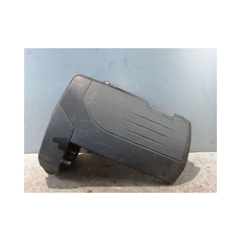 BOITIER FILTRE A AIR RENAULT CLIO IV
