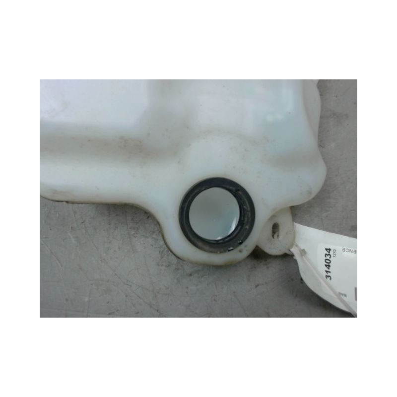 RESERVOIR LAVE-GLACE AVANT FORD PUMA