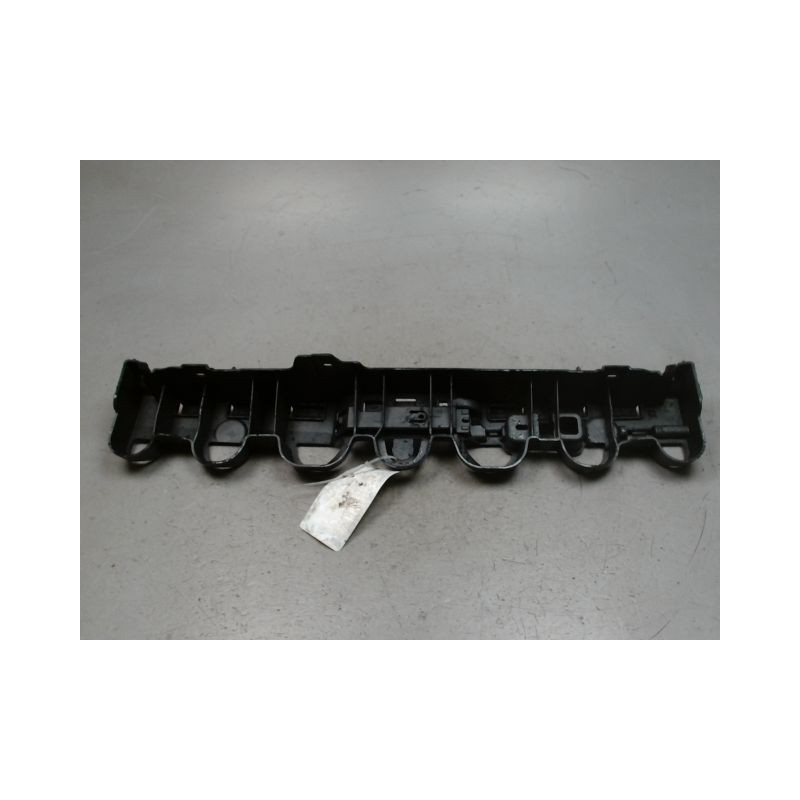 SUPPORT CENTRAL PARE-CHOC ARRIERE  RENAULT CLIO