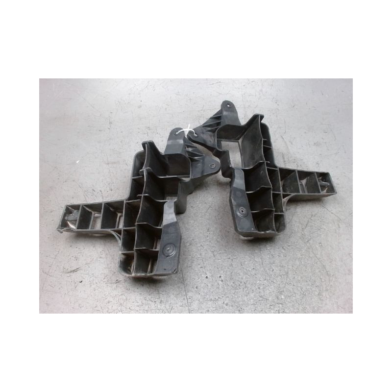 ABSORBEUR PARE-CHOC ARRIERE DACIA SANDERO 2008-
