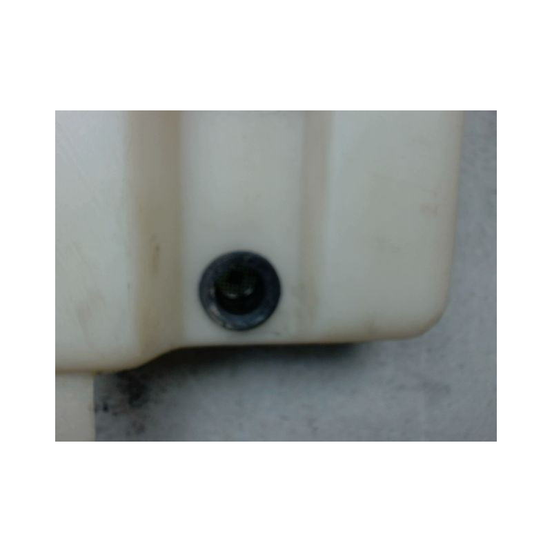 RESERVOIR LAVE-GLACE AVANT FORD KA+