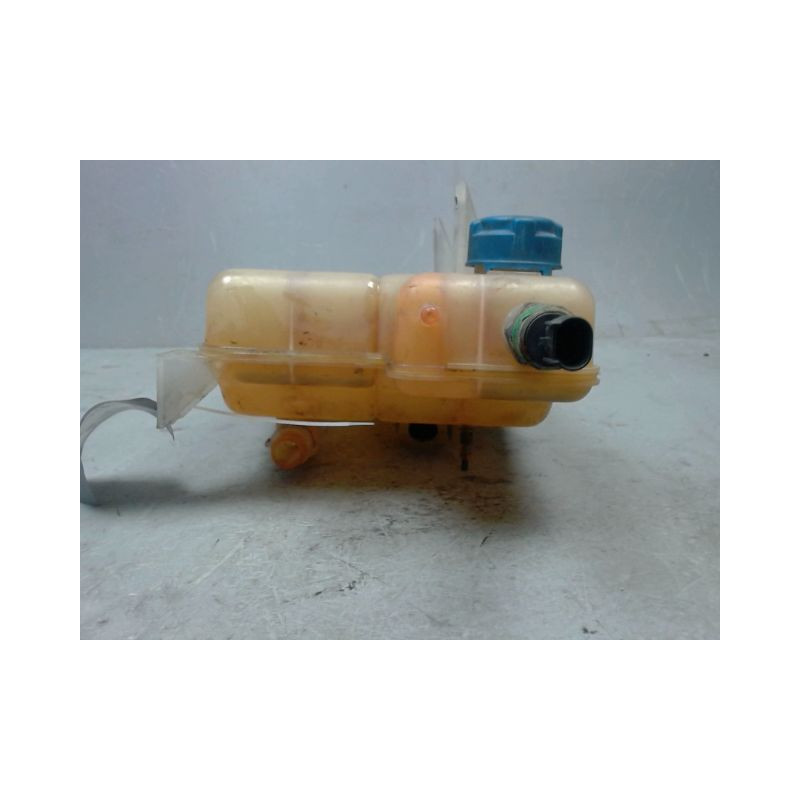 VASE EXPANSION IVECO 35C15