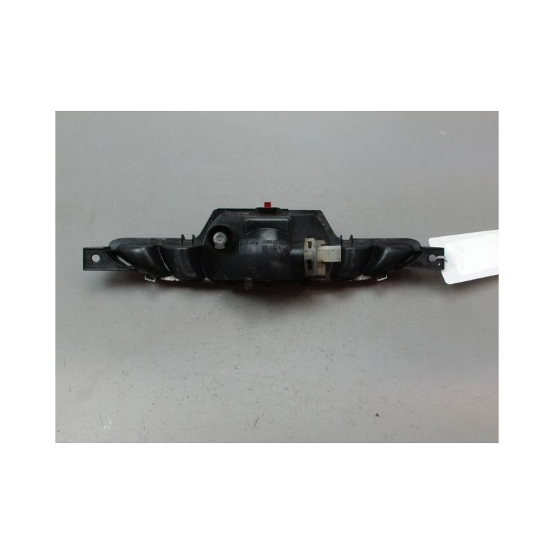 FEU BROUILLARD CENTRAL ARRIERE PEUGEOT 208