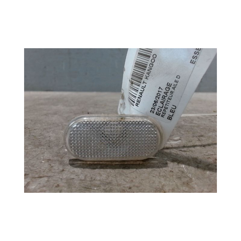 REPETITEUR AILE DROIT RENAULT KANGOO