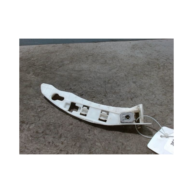 SUPPORT PARE-CHOC ARD PEUGEOT 208