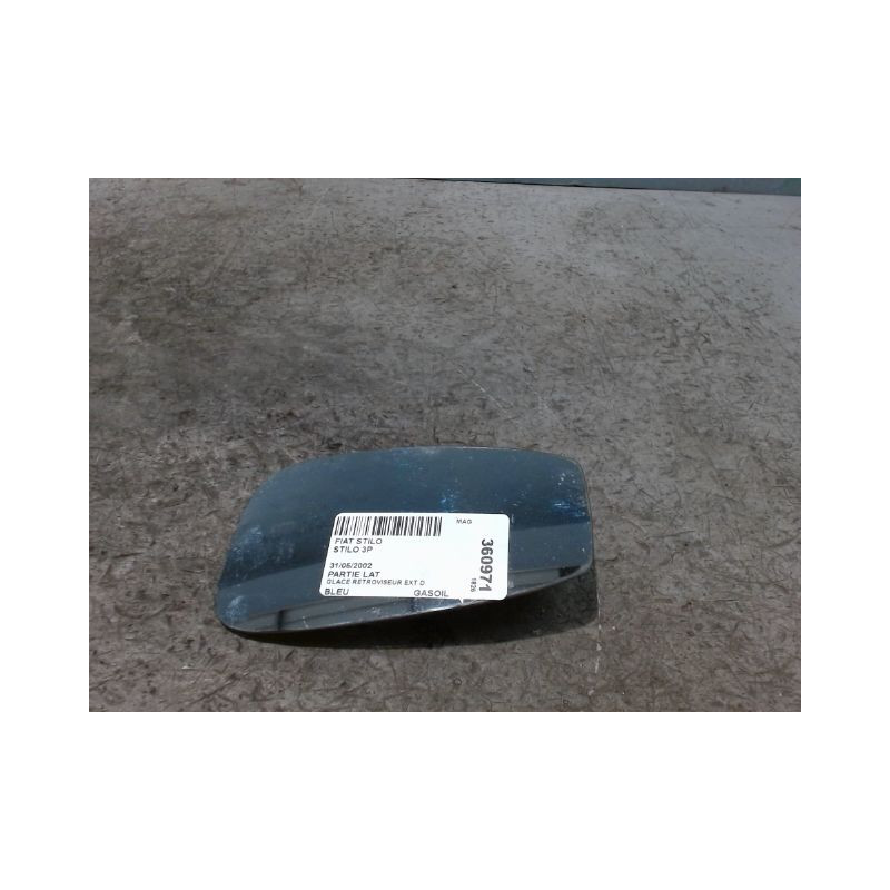 GLACE RETROVISEUR EXT D FIAT STILO 3P