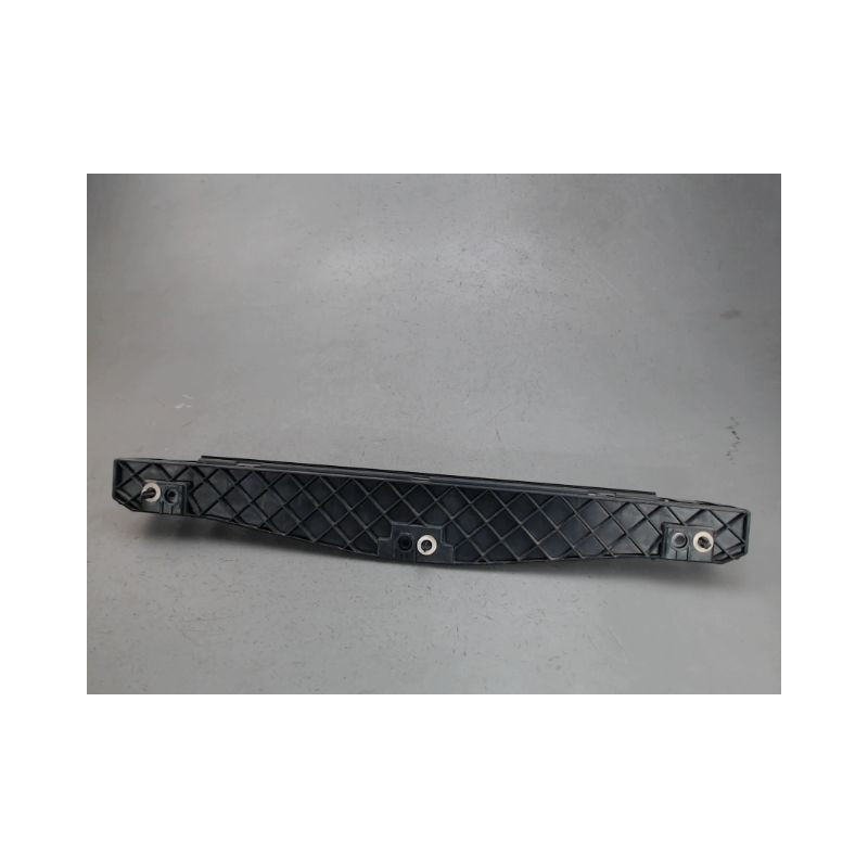 SUPPORT CENTRAL PARE-CHOC ARRIERE  PEUGEOT 308
