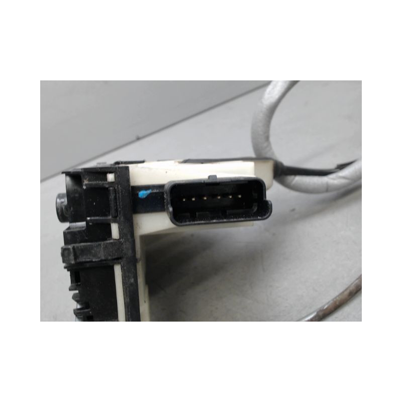 SYSTEME CONDAMNATION AVANT GAUCHE CITROEN DS4