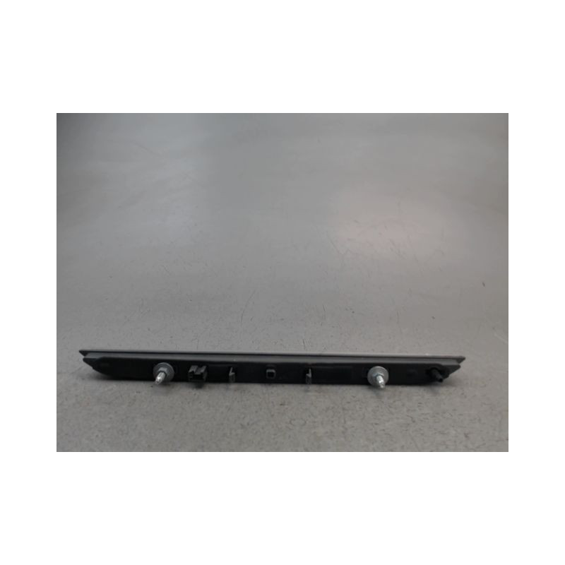 FEUX STOP SUPPLEMENTAIRE PEUGEOT 308