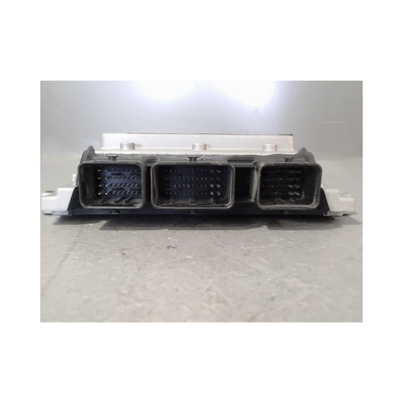 CALCULATEUR MOTEUR PEUGEOT BOXER