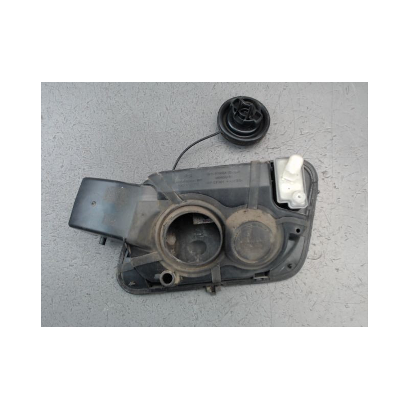 VOLET DE TRAPPE CARBURANT PEUGEOT 3008