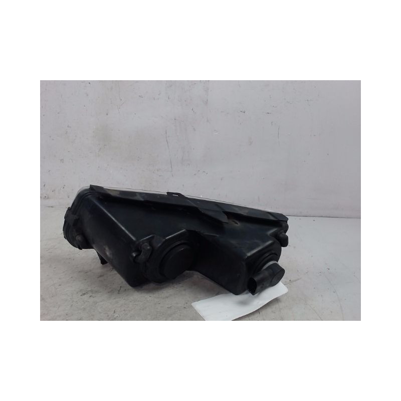 PHARE ANTIBROUILLARD AVANT DROIT VOLKSWAGEN POLO 2009-