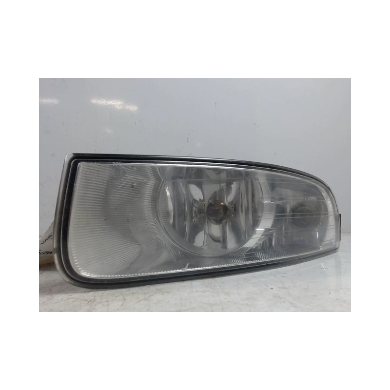 PHARE ANTIBROUILLARD AVANT GAUCHE SKODA SUPERB