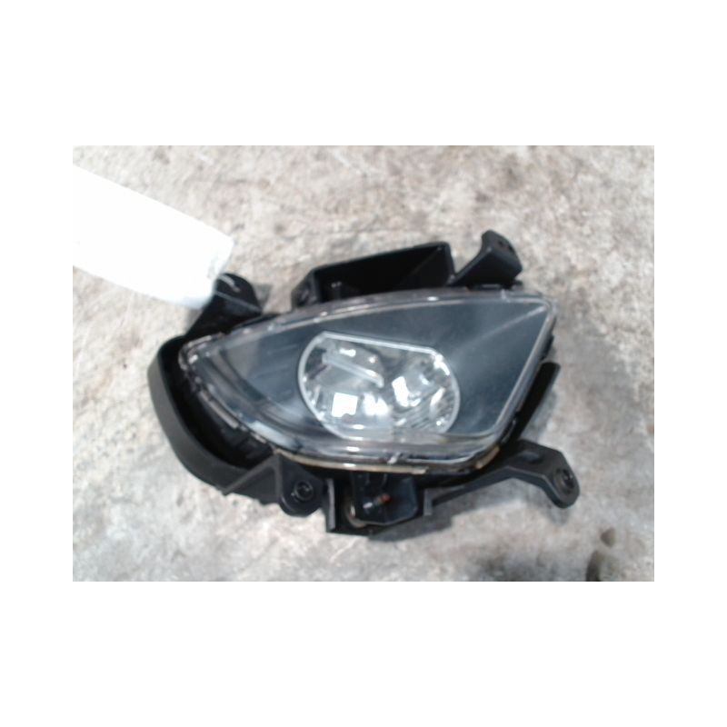 PHARE ANTIBROUILLARD AVANT DROIT HYUNDAI I30