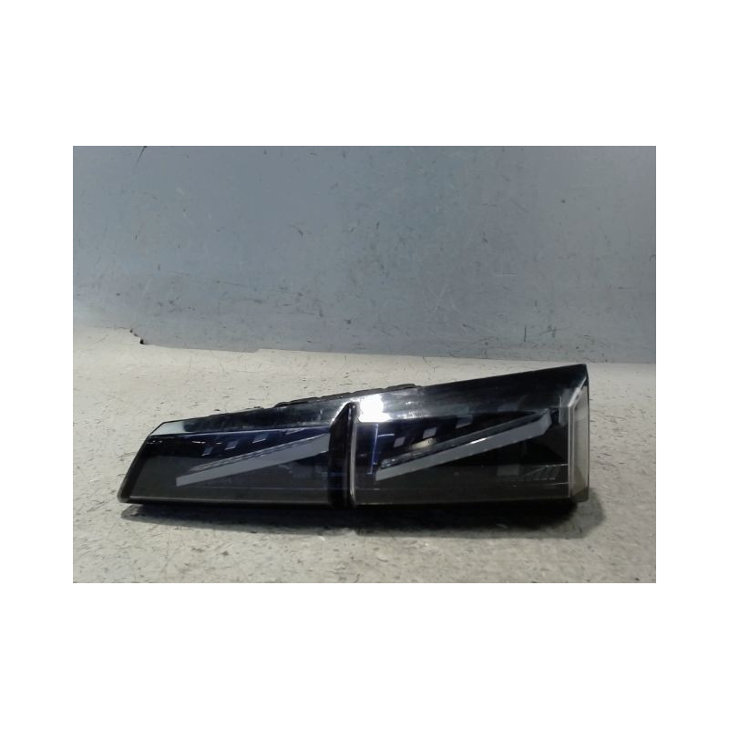 FEU ARRIERE INTERIEUR DROIT PEUGEOT 308 2011-