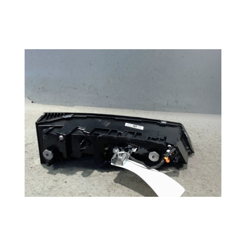 FEU ARRIERE INTERIEUR DROIT PEUGEOT 308 2011-