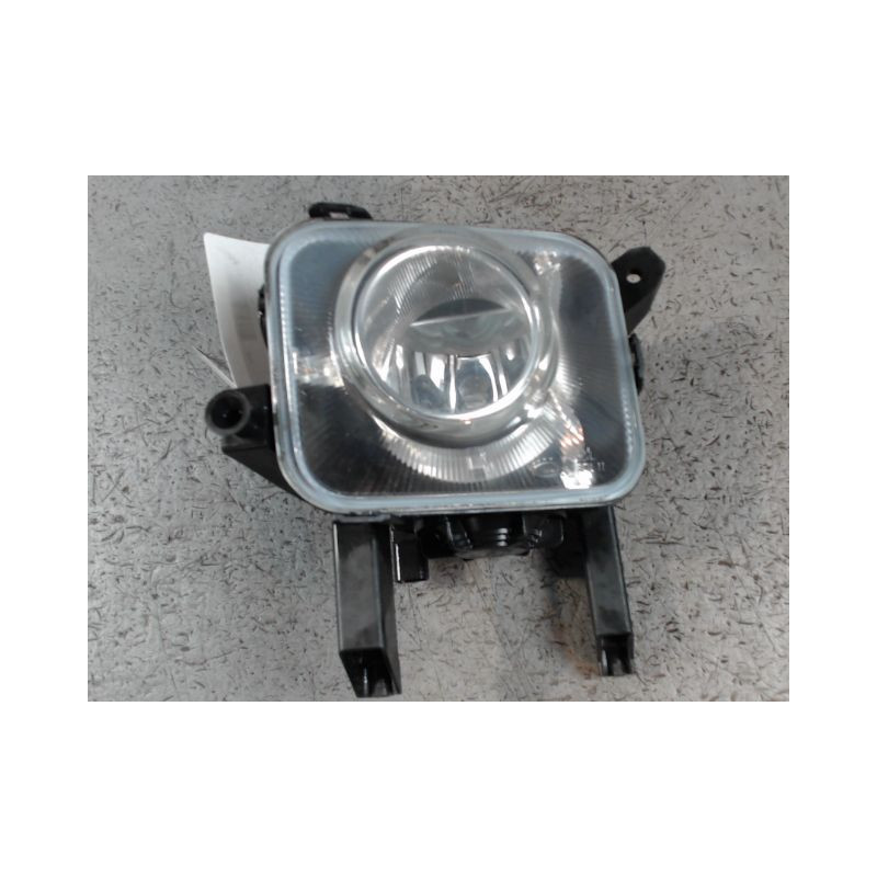 PHARE ANTIBROUILLARD AVANT GAUCHE OPEL MERIVA 2006-