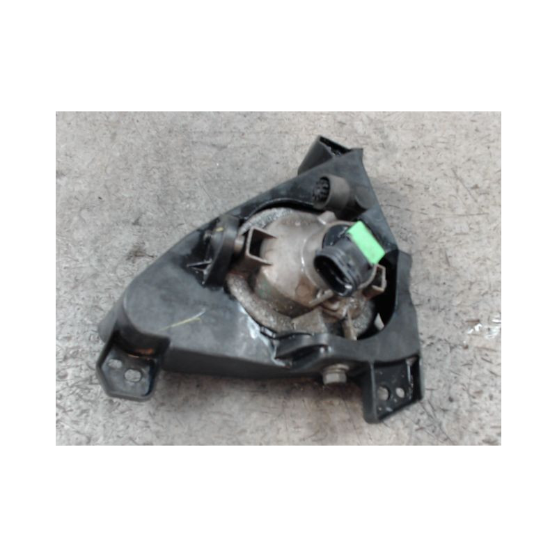 PHARE ANTIBROUILLARD AVANT DROIT MAZDA MAZDA 5