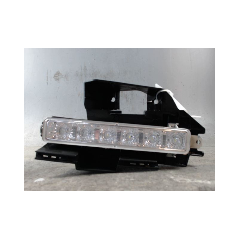 FEUX POSITION DROIT PEUGEOT 107 5P