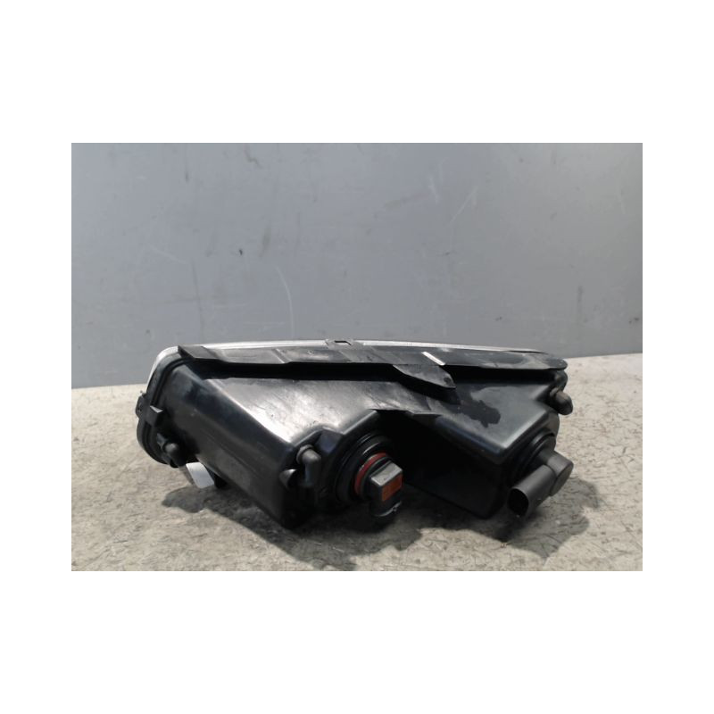 PHARE ANTIBROUILLARD AVANT DROIT VOLKSWAGEN POLO 2009-