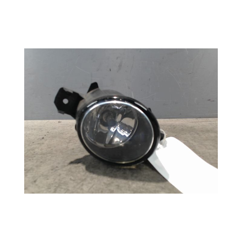 PHARE ANTIBROUILLARD AVANT DROIT RENAULT CLIO III 2010-