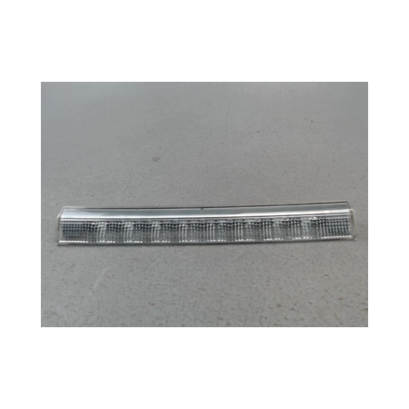 FEUX STOP SUPPLEMENTAIRE TOYOTA RAV4