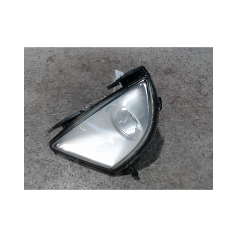 PHARE ANTIBROUILLARD AVANT GAUCHE FORD FIESTA 02 -05