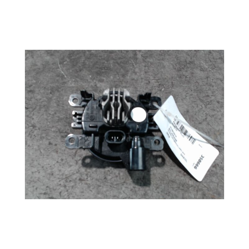 PHARE ANTIBROUILLARD AVANT GAUCHE RENAULT CLIO IV