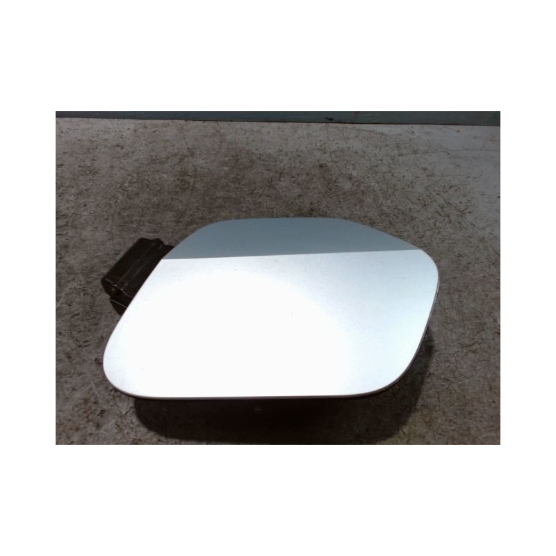 VOLET DE TRAPPE CARBURANT OPEL CORSA 2010-