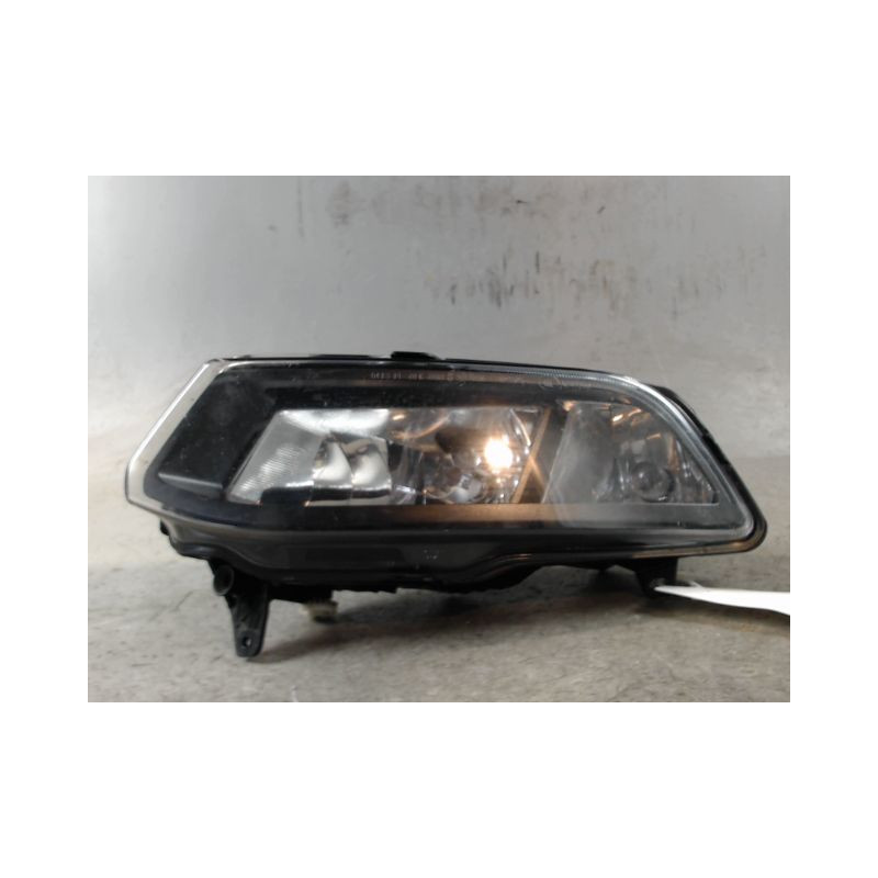 PHARE ANTIBROUILLARD AVANT GAUCHE VOLKSWAGEN POLO 2009-