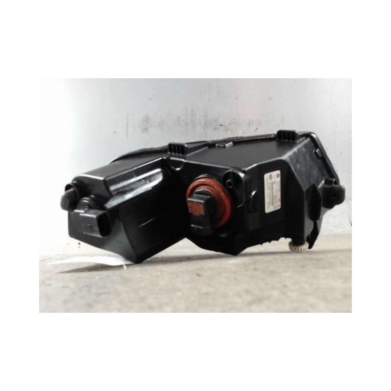 PHARE ANTIBROUILLARD AVANT GAUCHE VOLKSWAGEN POLO 2009-
