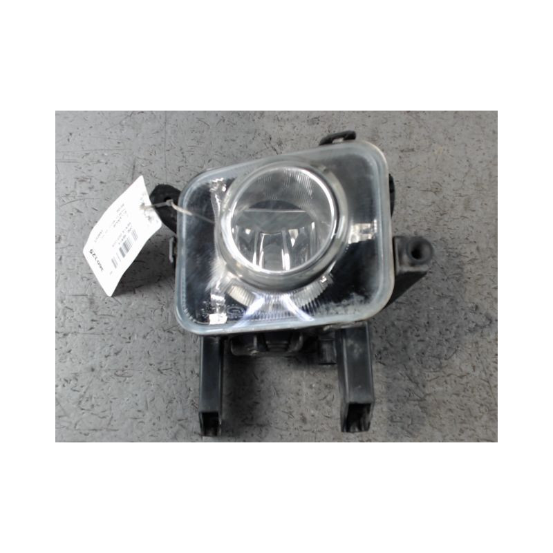 PHARE ANTIBROUILLARD AVANT GAUCHE OPEL MERIVA 2003-2005