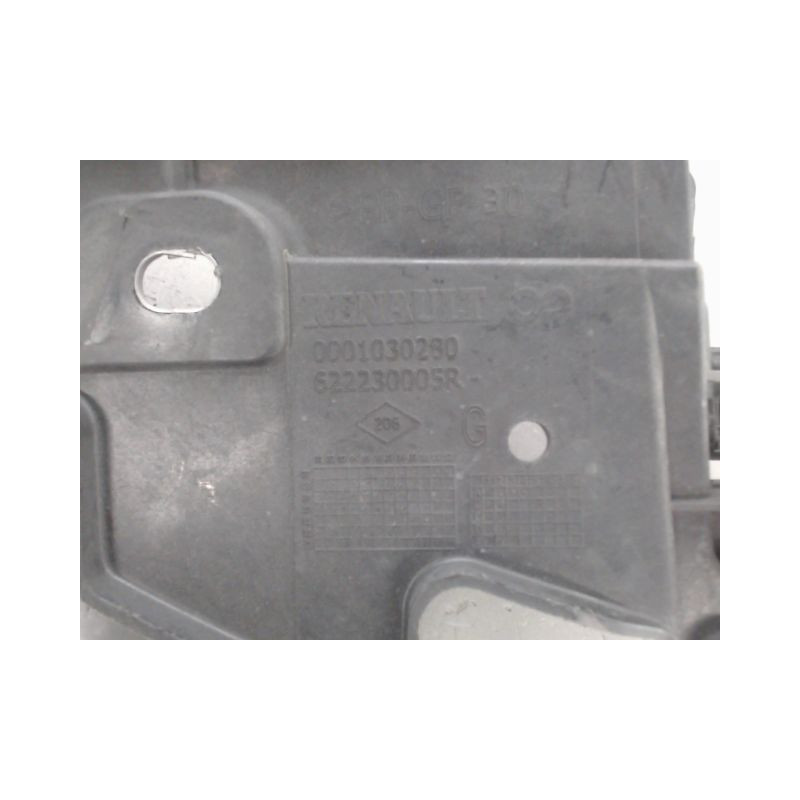 SUPPORT PHARE GAUCHE RENAULT MEGANE