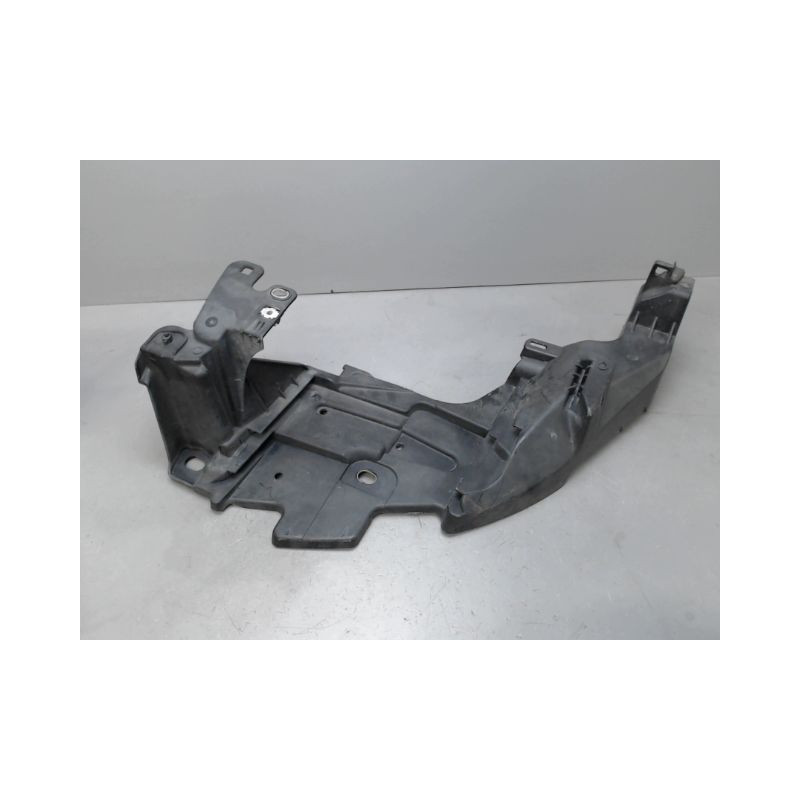 SUPPORT PHARE GAUCHE RENAULT MEGANE
