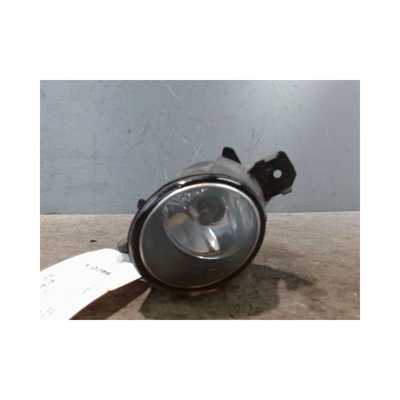 PHARE ANTIBROUILLARD AVANT GAUCHE NISSAN QHASQAI 2007-