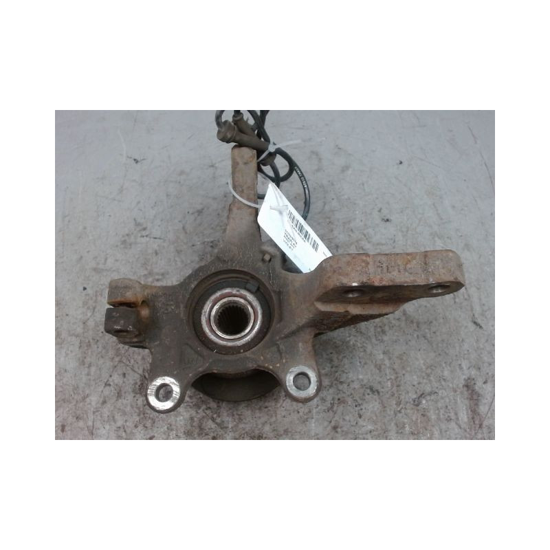 PIVOT AVANT GAUCHE NISSAN MICRA