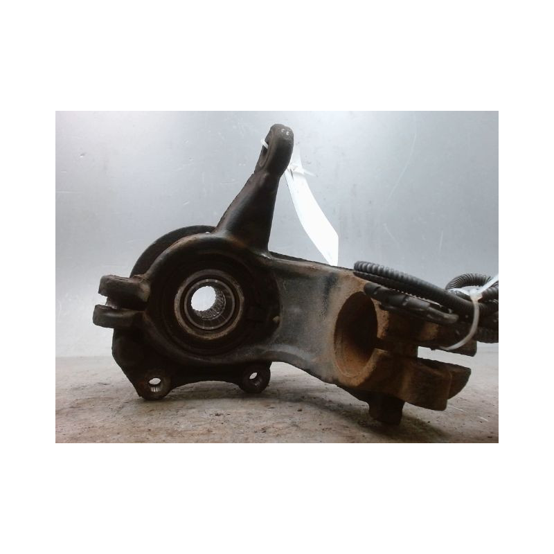 PIVOT AVANT GAUCHE PEUGEOT 2008