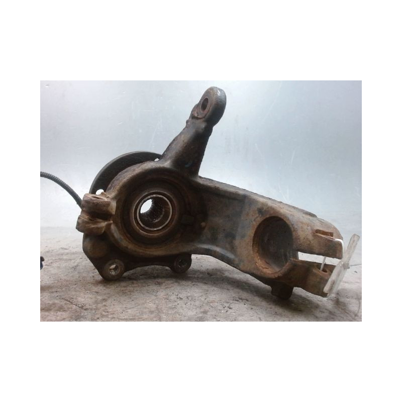 PIVOT AVANT GAUCHE PEUGEOT 207 5P
