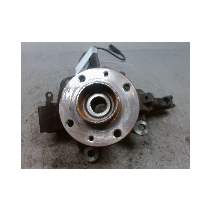 PIVOT AVANT DROIT RENAULT CLIO IV 2012-
