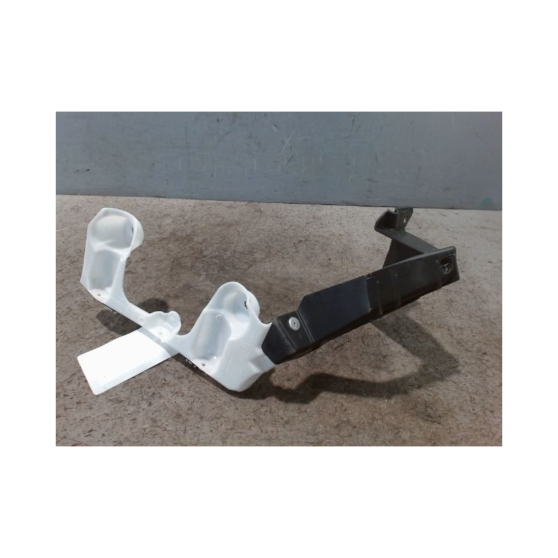 SUPPORT PARE-CHOC ARD RENAULT MEGANE