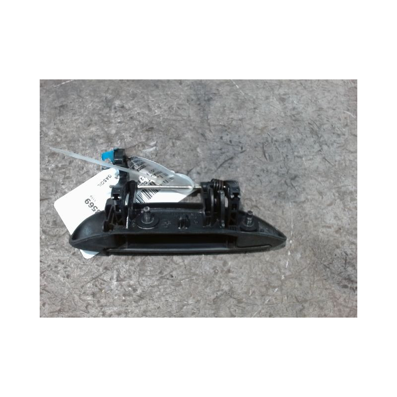 POIGNEE EXTERIEURE PORTE AVANT GAUCHE RENAULT CLIO II PH.2 01-06