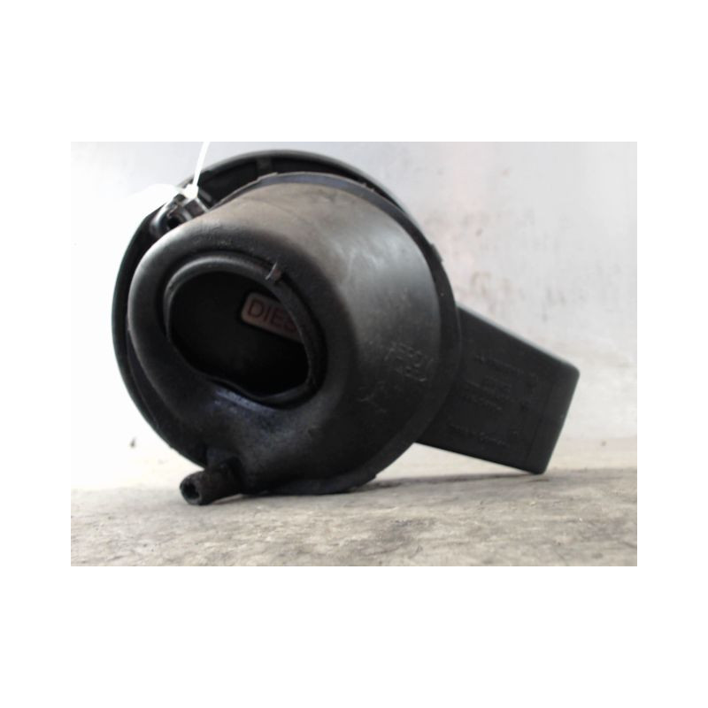 VOLET DE TRAPPE CARBURANT MITSUBISHI COLT CZ 2005-
