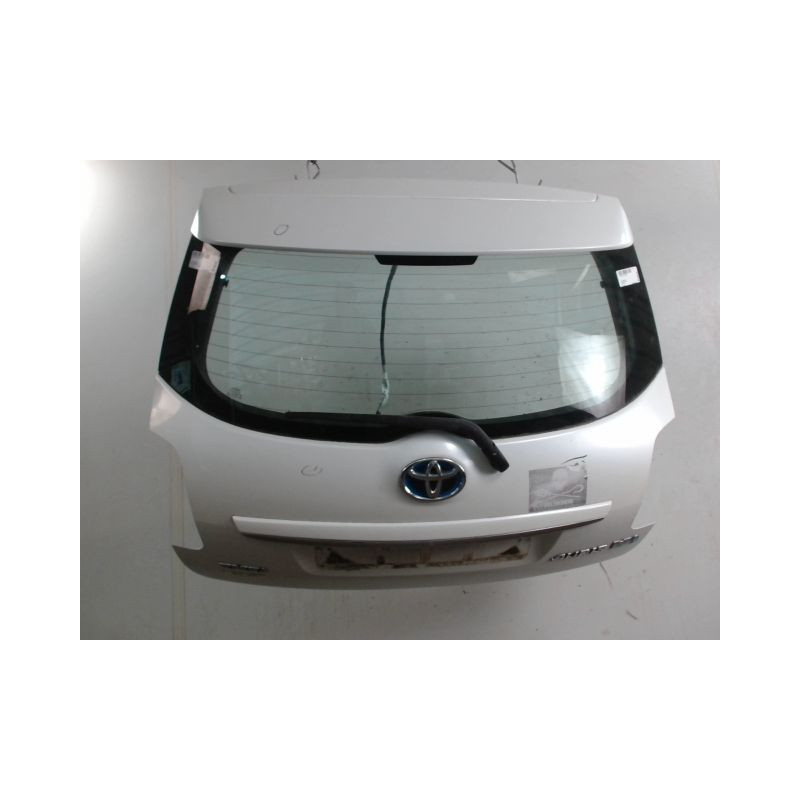 HAYON TOYOTA AURIS